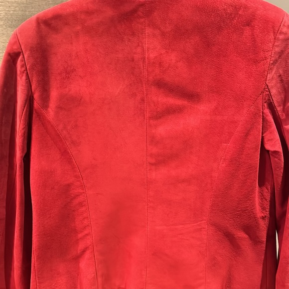 Danier Genuine Suede Leather jacket and pencil skirt. Red. Size 8/medium. - Picture 4 of 4